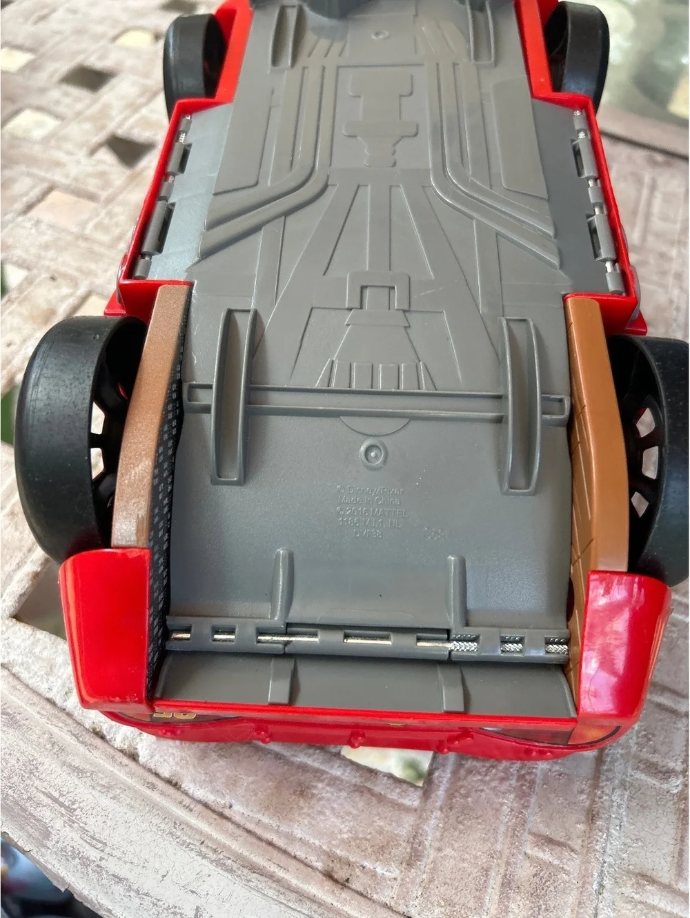 Disney Pixar Cars Lightning McQueen Toy Car